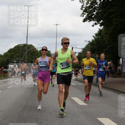 29.06.2025 - hella hamburg halbmarathon Yannick Fuchs http://msf.ph/oto/8233815 29.06.2025 10:34:22 20KM 1358, 1975, 2044, 2563, 2573, 2972, 3547, 3626, 4381, 4398, 4565, 4766, 4888, 5752, 8319, 8346, 8574, 8933, 9116, 9540, 11284, 11714, 11806, 12046, 12091, 12335, 12372, 13190, 13514, 14077, 14272, 14699, 15336, 15421, 15435, 15744, 15828, 17425, 17668, 17792, 17916, 17973, 18013, 18154, 18803 meine-sportfotos.de