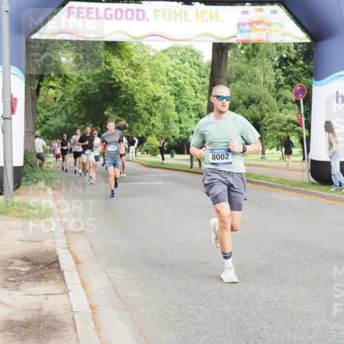 29.06.2025 - hella hamburg halbmarathon MichiJ http://msf.ph/oto/8233840 29.06.2025 10:26:48 Zwischen KM18-KM19 5091, 8002, 9171, 10922, 11282, 11423, 12900, 15382, 18584 meine-sportfotos.de