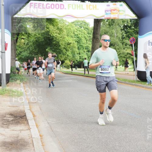 29.06.2025 - hella hamburg halbmarathon MichiJ http://msf.ph/oto/8233858 29.06.2025 10:26:48 Zwischen KM18-KM19 5091, 8002, 9171, 10922, 11282, 11423, 12900, 15382, 18584 meine-sportfotos.de