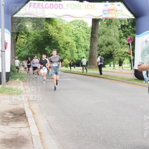 29.06.2025 - hella hamburg halbmarathon MichiJ http://msf.ph/oto/8233895 29.06.2025 10:26:49 Zwischen KM18-KM19 5091, 8002, 10922, 11282, 11423, 12900, 15382, 18584 meine-sportfotos.de