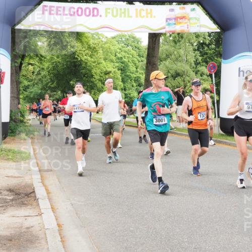 29.06.2025 - hella hamburg halbmarathon MichiJ http://msf.ph/oto/8234378 29.06.2025 10:49:53 Zwischen KM18-KM19 1126, 1254, 1334, 1573, 1722, 1724, 1881, 3001, 4370, 4665, 5734, 8822, 9718, 10214, 12004, 13528, 14135, 15252, 16808, 17757, 18717 meine-sportfotos.de