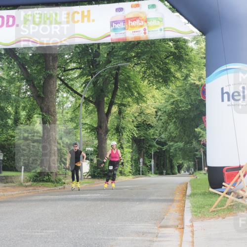 29.06.2025 - hella hamburg halbmarathon KatJ http://msf.ph/oto/8234417 29.06.2025 09:44:04 Zwischen KM18-KM19  meine-sportfotos.de