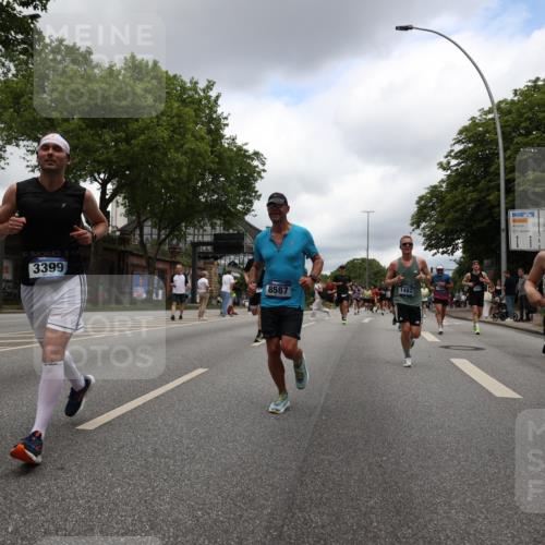 29.06.2025 - hella hamburg halbmarathon Yannick Fuchs http://msf.ph/oto/8234439 29.06.2025 10:47:02 20KM 1258, 1482, 1683, 2074, 2111, 2208, 2346, 2910, 3334, 3399, 3999, 4065, 4419, 4587, 4726, 5077, 5169, 5194, 5607, 5907, 6198, 6897, 7232, 7383, 7509, 8273, 8361, 8587, 8651, 8955, 9065, 9163, 9537, 10529, 10724, 11217, 11588, 11589, 11604, 11689, 11992, 12155, 12482, 12875, 12910, 14805, 15430, 15681, 15980, 16467, 16929, 17710, 18249, 18331, 18720, 18901, 19208, 19244 meine-sportfotos.de