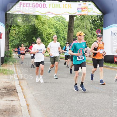 29.06.2025 - hella hamburg halbmarathon MichiJ http://msf.ph/oto/8234470 29.06.2025 10:49:53 Zwischen KM18-KM19 1126, 1254, 1334, 1573, 1722, 1724, 1881, 3001, 4370, 4665, 5734, 8822, 9718, 10214, 12004, 13528, 14135, 15252, 16808, 17757, 18717 meine-sportfotos.de