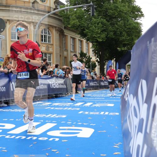 29.06.2025 - hella hamburg halbmarathon Strokosch-Dieckow http://msf.ph/oto/8234479 29.06.2025 10:34:38 Ziel 1562, 5048, 5152, 5554, 6169, 6878, 8395, 11230, 11661, 12369, 14289, 14388, 14549, 14603, 15887, 16148, 17014, 18026, 18237 meine-sportfotos.de