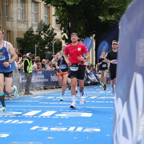 29.06.2025 - hella hamburg halbmarathon Strokosch-Dieckow http://msf.ph/oto/8234496 29.06.2025 10:34:39 Ziel 1217, 1562, 5048, 5152, 5554, 6169, 6878, 8395, 11230, 11661, 12369, 14289, 14388, 14549, 14603, 15887, 16148, 17014, 18026, 18237 meine-sportfotos.de