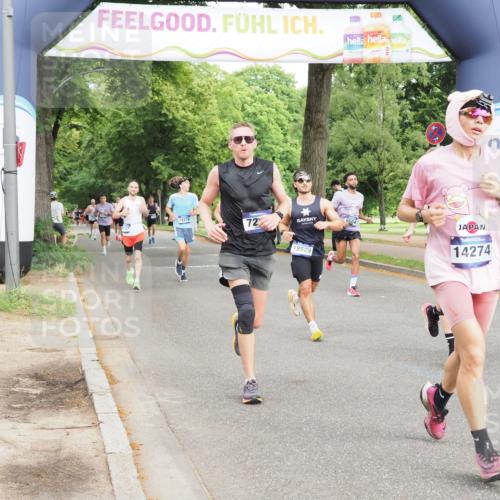 29.06.2025 - hella hamburg halbmarathon MichiJ http://msf.ph/oto/8234653 29.06.2025 10:26:56 Zwischen KM18-KM19 1042, 2262, 2296, 4148, 5248, 6684, 7229, 11952, 14274, 14992, 15888, 17722, 18529 meine-sportfotos.de