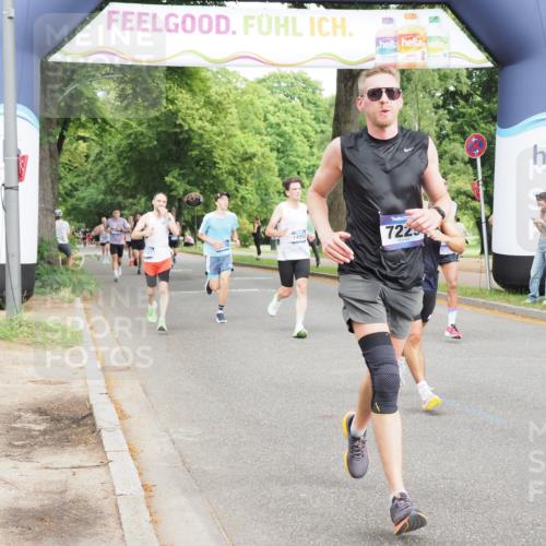 29.06.2025 - hella hamburg halbmarathon MichiJ http://msf.ph/oto/8234723 29.06.2025 10:26:56 Zwischen KM18-KM19 1042, 2262, 2296, 4148, 5248, 6684, 7229, 11952, 14274, 14992, 15888, 17722, 18529 meine-sportfotos.de