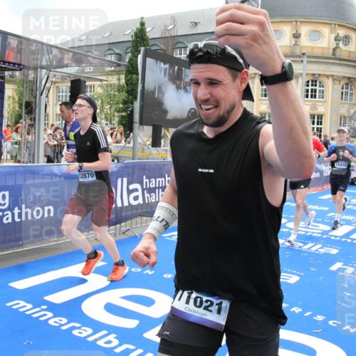 29.06.2025 - hella hamburg halbmarathon Michael Strokosch http://msf.ph/oto/8234729 29.06.2025 10:47:37 Ziel 1070, 1320, 1592, 1696, 2284, 2953, 3304, 5889, 6009, 8023, 8234, 8852, 8927, 10969, 11021, 12870, 13223, 13303, 14618, 14619, 15451, 15479, 17846, 17905, 18104, 18970, 19181 meine-sportfotos.de