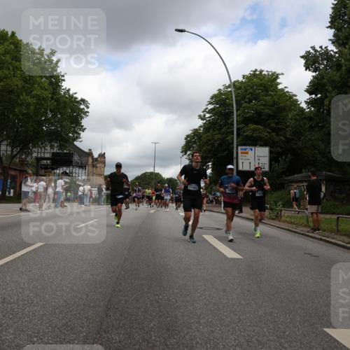 29.06.2025 - hella hamburg halbmarathon Yannick Fuchs http://msf.ph/oto/8235056 29.06.2025 10:47:04 20KM 1258, 1482, 1499, 1683, 2074, 2099, 2208, 2346, 2910, 3059, 3334, 3399, 3999, 4065, 4419, 4587, 4726, 5077, 5607, 5907, 6198, 6628, 6897, 7232, 7383, 7509, 8273, 8361, 8587, 8651, 8955, 9065, 9163, 9537, 10724, 11217, 11588, 11589, 11604, 11689, 11992, 12155, 12482, 12875, 12910, 14323, 14805, 15430, 15681, 15980, 16467, 16986, 17710, 18249, 18720, 18901, 19208, 19244 meine-sportfotos.de