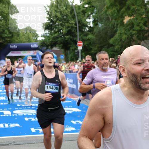 29.06.2025 - hella hamburg halbmarathon Zöllner http://msf.ph/oto/8235142 29.06.2025 10:54:51 Ziel 1506, 2029, 2561, 4231, 6587, 8449, 9227, 10044, 12186, 13147, 14239, 14660, 15408, 17231, 17261 meine-sportfotos.de