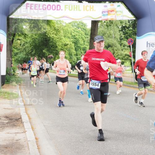 29.06.2025 - hella hamburg halbmarathon MichiJ http://msf.ph/oto/8235229 29.06.2025 10:49:57 Zwischen KM18-KM19 1254, 1334, 1464, 1573, 1881, 2683, 3001, 3921, 4538, 5384, 9439, 9554, 9718, 10705, 12004, 13503, 14135, 15252, 16808, 17757, 18999 meine-sportfotos.de