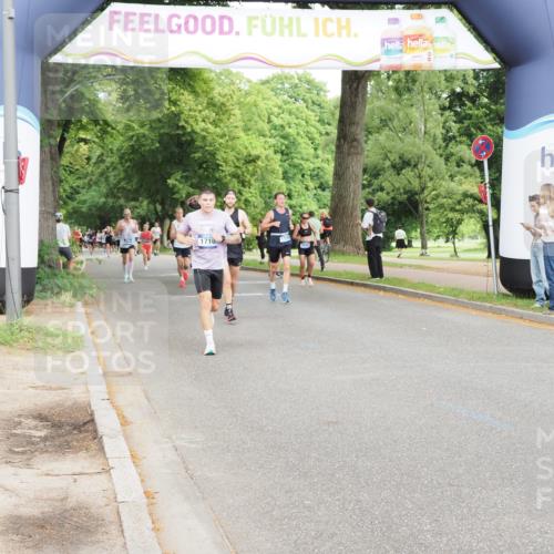 29.06.2025 - hella hamburg halbmarathon MichiJ http://msf.ph/oto/8235295 29.06.2025 10:27:01 Zwischen KM18-KM19 1042, 6684, 7229, 11952, 12137, 14688, 14992, 15888, 18276, 18529 meine-sportfotos.de