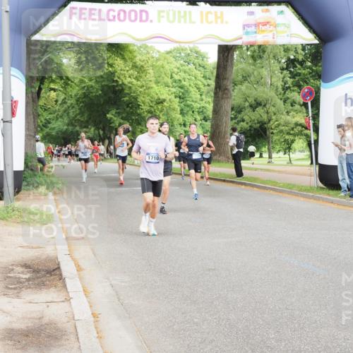 29.06.2025 - hella hamburg halbmarathon MichiJ http://msf.ph/oto/8235385 29.06.2025 10:27:01 Zwischen KM18-KM19 1042, 6684, 7229, 11952, 12137, 14688, 14992, 15888, 18276, 18529 meine-sportfotos.de