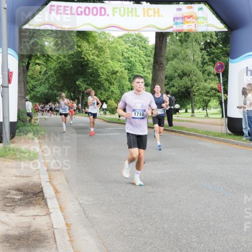 29.06.2025 - hella hamburg halbmarathon MichiJ http://msf.ph/oto/8235518 29.06.2025 10:27:02 Zwischen KM18-KM19 1710, 6684, 7229, 11952, 12137, 14688, 14992, 15888, 17726, 18276, 18529 meine-sportfotos.de