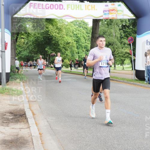 29.06.2025 - hella hamburg halbmarathon MichiJ http://msf.ph/oto/8235614 29.06.2025 10:27:02 Zwischen KM18-KM19 1710, 6684, 7229, 11952, 12137, 14688, 14992, 15888, 17726, 18276, 18529 meine-sportfotos.de