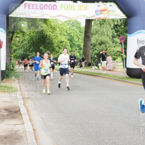 29.06.2025 - hella hamburg halbmarathon MichiJ http://msf.ph/oto/8235745 29.06.2025 10:49:59 Zwischen KM18-KM19 1254, 1464, 2683, 3921, 4538, 5384, 9439, 9554, 9718, 10705, 12004, 13503, 14135, 15252, 16808, 17757, 18999 meine-sportfotos.de