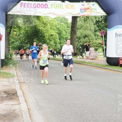 29.06.2025 - hella hamburg halbmarathon MichiJ http://msf.ph/oto/8235864 29.06.2025 10:50:00 Zwischen KM18-KM19 1254, 1427, 1464, 2683, 3921, 4538, 5384, 9439, 9554, 10705, 12004, 13503, 14135, 15252, 16808, 18999, 19023 meine-sportfotos.de
