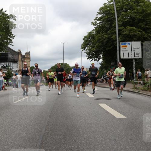 29.06.2025 - hella hamburg halbmarathon Yannick Fuchs http://msf.ph/oto/8235872 29.06.2025 10:47:07 20KM 1061, 1258, 1482, 1499, 1683, 1783, 2074, 2099, 2208, 2346, 2910, 3059, 3334, 3399, 3999, 4065, 4419, 4587, 4635, 4726, 5077, 5607, 5907, 6198, 6628, 6897, 7232, 7383, 7509, 8273, 8361, 8587, 8651, 9065, 9163, 9537, 10724, 11217, 11588, 11589, 11604, 11689, 11992, 12155, 12413, 12482, 12490, 12875, 12910, 14323, 14805, 15179, 15430, 15681, 15980, 16467, 16986, 18249, 18720, 18901, 19208, 19244 meine-sportfotos.de