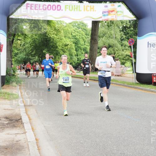 29.06.2025 - hella hamburg halbmarathon MichiJ http://msf.ph/oto/8235968 29.06.2025 10:50:00 Zwischen KM18-KM19 1254, 1427, 1464, 2683, 3921, 4538, 5384, 9439, 9554, 10705, 12004, 13503, 14135, 15252, 16808, 18999, 19023 meine-sportfotos.de