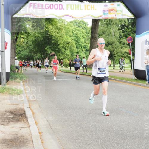 29.06.2025 - hella hamburg halbmarathon MichiJ http://msf.ph/oto/8236061 29.06.2025 10:27:06 Zwischen KM18-KM19 1710, 2745, 12137, 13755, 14688, 17154, 17646, 17726 meine-sportfotos.de