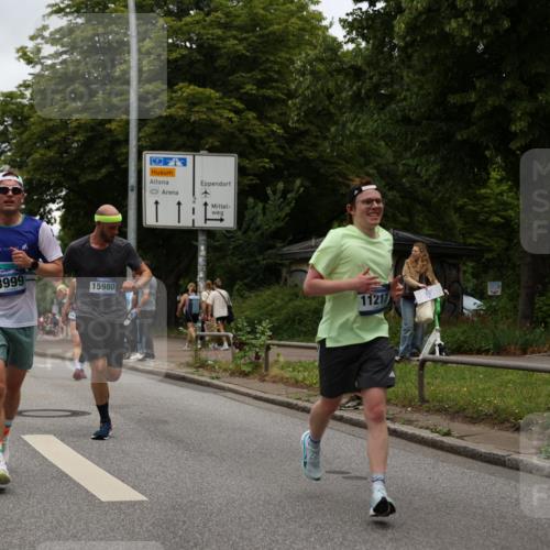 29.06.2025 - hella hamburg halbmarathon Yannick Fuchs http://msf.ph/oto/8236360 29.06.2025 10:47:08 20KM 1061, 1258, 1499, 1683, 1706, 1783, 2074, 2099, 2208, 2346, 2910, 3059, 3334, 3399, 3999, 4065, 4419, 4587, 4635, 5077, 5607, 5907, 6198, 6628, 6897, 7232, 7383, 7509, 8273, 8361, 8587, 8651, 9065, 9163, 9537, 10724, 11217, 11588, 11589, 11604, 11689, 11992, 12155, 12413, 12482, 12490, 12875, 12910, 14323, 14805, 15126, 15179, 15430, 15681, 15980, 16467, 16538, 16986, 18249, 18720, 18901, 19208, 19244 meine-sportfotos.de