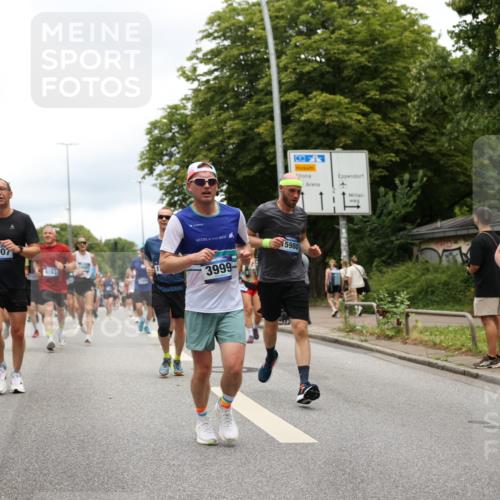 29.06.2025 - hella hamburg halbmarathon Yannick Fuchs http://msf.ph/oto/8236516 29.06.2025 10:47:09 20KM 1061, 1258, 1499, 1683, 1706, 1783, 2074, 2099, 2208, 2346, 2910, 3059, 3334, 3399, 3999, 4065, 4419, 4587, 4635, 5077, 5607, 5907, 6198, 6628, 6897, 7177, 7509, 7864, 8273, 8361, 8587, 8651, 9065, 9163, 9537, 10724, 11217, 11588, 11589, 11604, 11689, 11992, 12155, 12413, 12482, 12490, 12875, 12910, 14323, 15126, 15179, 15430, 15681, 15980, 16467, 16538, 16986, 18249, 18720, 18901, 19208, 19244 meine-sportfotos.de