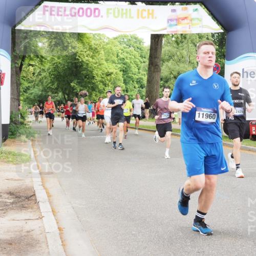 29.06.2025 - hella hamburg halbmarathon MichiJ http://msf.ph/oto/8236626 29.06.2025 10:50:04 Zwischen KM18-KM19 1427, 1464, 2683, 7243, 9554, 11960, 12479, 13503, 17532, 18999, 19023 meine-sportfotos.de