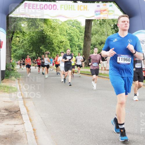29.06.2025 - hella hamburg halbmarathon MichiJ http://msf.ph/oto/8236672 29.06.2025 10:50:04 Zwischen KM18-KM19 1427, 1464, 2683, 7243, 9554, 11960, 12479, 13503, 17532, 18999, 19023 meine-sportfotos.de