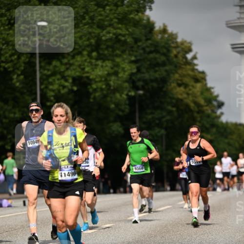 29.06.2025 - hella hamburg halbmarathon Dr. Thomas Lammeyer http://msf.ph/oto/8236761 29.06.2025 10:13:47 Kennedybrücke 1573, 1838, 3921, 5511, 7042, 7187, 7333, 7636, 8219, 9366, 9434, 9674, 9781, 10036, 10943, 11027 meine-sportfotos.de