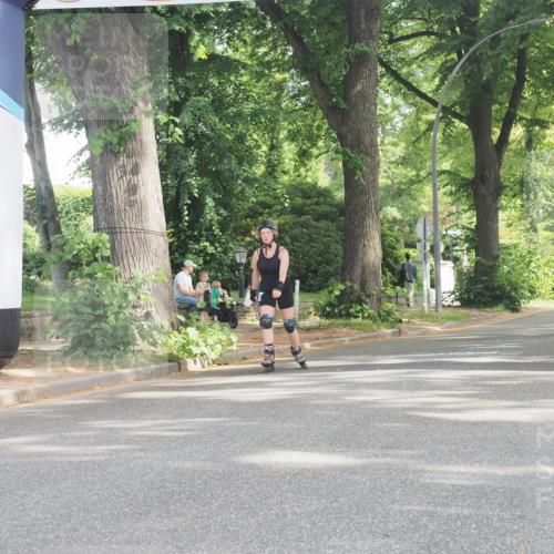 29.06.2025 - hella hamburg halbmarathon KatJ http://msf.ph/oto/8236968 29.06.2025 09:48:11 Zwischen KM18-KM19  meine-sportfotos.de