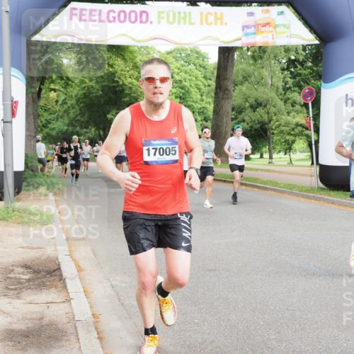 29.06.2025 - hella hamburg halbmarathon MichiJ http://msf.ph/oto/8237008 29.06.2025 10:27:17 Zwischen KM18-KM19 1164, 1615, 2525, 3014, 3530, 13729, 17005 meine-sportfotos.de