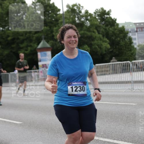 29.06.2025 - hella hamburg halbmarathon Jannik Wohlers http://msf.ph/oto/8237200 29.06.2025 10:29:00 Lombardsbrücke 1230, 1661, 3179, 3311, 4349, 4373, 6285, 6725, 7449, 8812, 9714, 10198, 10322, 10641, 10808, 11249, 11792, 11803, 11989, 12086, 12958, 13090, 13382, 14644, 16659, 16662, 16673, 16676, 17496, 18298, 18299, 18414 meine-sportfotos.de