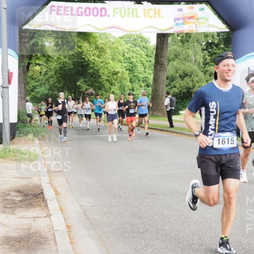 29.06.2025 - hella hamburg halbmarathon MichiJ http://msf.ph/oto/8237395 29.06.2025 10:27:19 Zwischen KM18-KM19 1164, 1615, 2525, 2849, 3014, 3530, 11055, 11379, 17005 meine-sportfotos.de