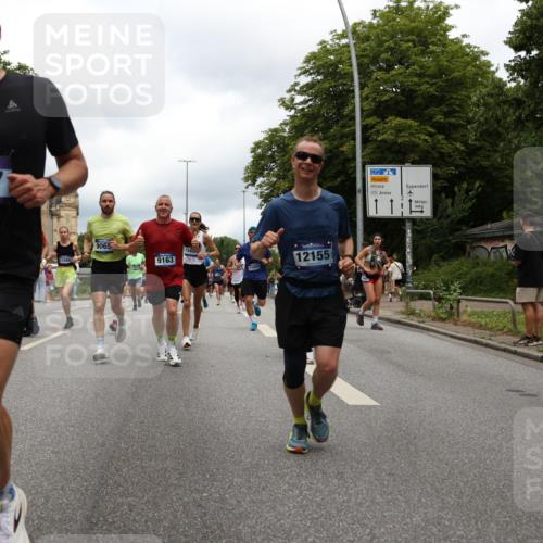 29.06.2025 - hella hamburg halbmarathon Yannick Fuchs http://msf.ph/oto/8237441 29.06.2025 10:47:10 20KM 1061, 1258, 1499, 1683, 1706, 1783, 2074, 2099, 2208, 2346, 2910, 3059, 3334, 3399, 3999, 4065, 4419, 4587, 4635, 5077, 5607, 5907, 6198, 6628, 6897, 7177, 7509, 7864, 8273, 8361, 8390, 8651, 9065, 9163, 9537, 10724, 10895, 11217, 11588, 11589, 11604, 11689, 11992, 12155, 12413, 12482, 12490, 12875, 12910, 14323, 15126, 15179, 15430, 15681, 15980, 16467, 16538, 16986, 18249, 18590, 18720, 18901, 19208, 19244 meine-sportfotos.de