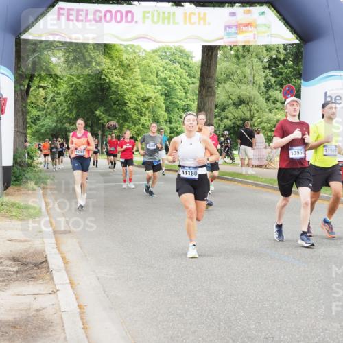 29.06.2025 - hella hamburg halbmarathon MichiJ http://msf.ph/oto/8237485 29.06.2025 10:50:08 Zwischen KM18-KM19 1427, 7243, 9306, 11180, 11527, 11960, 12316, 12479, 13958, 14917, 15908, 17532, 19023 meine-sportfotos.de