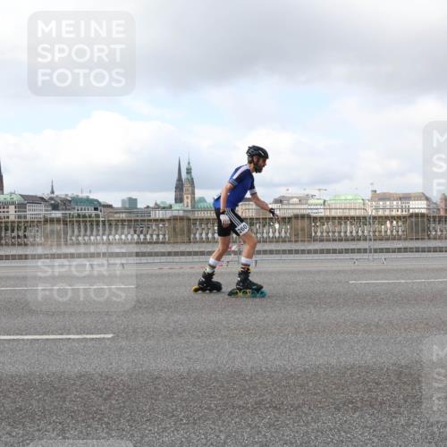 29.06.2025 - hella hamburg halbmarathon Lena Gebhardt http://msf.ph/oto/8237754 29.06.2025 09:02:02 Lombardsbrücke  meine-sportfotos.de