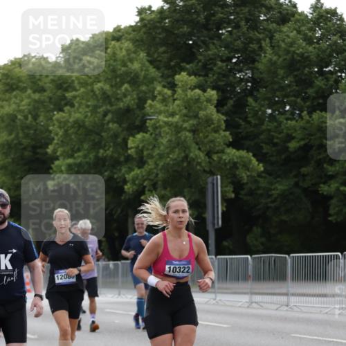 29.06.2025 - hella hamburg halbmarathon Jannik Wohlers http://msf.ph/oto/8237819 29.06.2025 10:29:08 Lombardsbrücke 1063, 1661, 3179, 3311, 3524, 4349, 4395, 6285, 6725, 7517, 7832, 8812, 9714, 10322, 10996, 11249, 11269, 11634, 11792, 11803, 12086, 12216, 13382, 14644, 16306, 16659, 16662, 16676, 17496, 17945, 18298, 18299 meine-sportfotos.de
