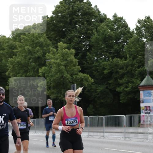 29.06.2025 - hella hamburg halbmarathon Jannik Wohlers http://msf.ph/oto/8237923 29.06.2025 10:29:08 Lombardsbrücke 1063, 1661, 3179, 3311, 3524, 4349, 4395, 6285, 6725, 7517, 7832, 8812, 9714, 10322, 10996, 11249, 11269, 11634, 11792, 11803, 12086, 12216, 13382, 14644, 16306, 16659, 16662, 16676, 17496, 17945, 18298, 18299 meine-sportfotos.de