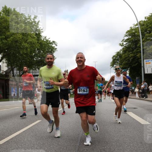 29.06.2025 - hella hamburg halbmarathon Yannick Fuchs http://msf.ph/oto/8237997 29.06.2025 10:47:12 20KM 1061, 1258, 1499, 1683, 1706, 1783, 2074, 2082, 2099, 2208, 2346, 2910, 3059, 3334, 3999, 4065, 4419, 4587, 4635, 4770, 5077, 5607, 5907, 6198, 6628, 7177, 7509, 7864, 8273, 8361, 8390, 8651, 9065, 9163, 9537, 10724, 10895, 11217, 11588, 11589, 11604, 11689, 11992, 12155, 12413, 12490, 12875, 12910, 13289, 14323, 15126, 15179, 15430, 15681, 15980, 16467, 16538, 16986, 18249, 18590, 18720, 18901, 19208, 19244 meine-sportfotos.de