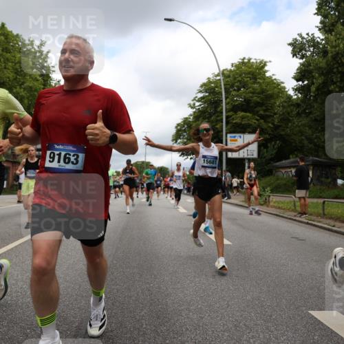 29.06.2025 - hella hamburg halbmarathon Yannick Fuchs http://msf.ph/oto/8238088 29.06.2025 10:47:12 20KM 1061, 1258, 1499, 1683, 1706, 1783, 2074, 2082, 2099, 2208, 2346, 2910, 3059, 3334, 3999, 4065, 4419, 4587, 4635, 4770, 5077, 5607, 5907, 6198, 6628, 7177, 7509, 7864, 8273, 8361, 8390, 8651, 9065, 9163, 9537, 10724, 10895, 11217, 11588, 11589, 11604, 11689, 11992, 12155, 12413, 12490, 12875, 12910, 13289, 14323, 15126, 15179, 15430, 15681, 15980, 16467, 16538, 16986, 18249, 18590, 18720, 18901, 19208, 19244 meine-sportfotos.de