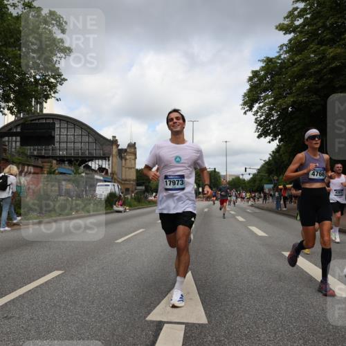 29.06.2025 - hella hamburg halbmarathon Yannick Fuchs http://msf.ph/oto/8238165 29.06.2025 10:34:37 20KM 1358, 1603, 1975, 2573, 2750, 2826, 3626, 4381, 4398, 4766, 4888, 5375, 5409, 5508, 6149, 6152, 6649, 7109, 7495, 7622, 8346, 8467, 8574, 8933, 9294, 11714, 12046, 12091, 13190, 14077, 14699, 15015, 15421, 15813, 15828, 16580, 16761, 17245, 17792, 17916, 17973, 18013, 18979 meine-sportfotos.de