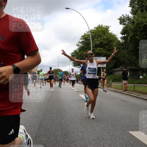 29.06.2025 - hella hamburg halbmarathon Yannick Fuchs http://msf.ph/oto/8238192 29.06.2025 10:47:12 20KM 1061, 1258, 1499, 1683, 1706, 1783, 2074, 2082, 2099, 2208, 2346, 2910, 3059, 3334, 3999, 4065, 4419, 4587, 4635, 4770, 5077, 5607, 5907, 6198, 6628, 7177, 7509, 7864, 8273, 8361, 8390, 8651, 9065, 9163, 9537, 10724, 10895, 11217, 11588, 11589, 11604, 11689, 11992, 12155, 12413, 12490, 12875, 12910, 13289, 14323, 15126, 15179, 15430, 15681, 15980, 16467, 16538, 16986, 18249, 18590, 18720, 18901, 19208, 19244 meine-sportfotos.de