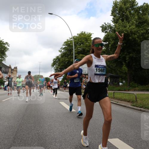 29.06.2025 - hella hamburg halbmarathon Yannick Fuchs http://msf.ph/oto/8238261 29.06.2025 10:47:13 20KM 1061, 1258, 1499, 1683, 1706, 1783, 2074, 2082, 2099, 2208, 2346, 2910, 3059, 3208, 3209, 3334, 3999, 4065, 4419, 4635, 4770, 5077, 5907, 6198, 6628, 7177, 7509, 7864, 8273, 8361, 8390, 8651, 9065, 9163, 9537, 10549, 10724, 10895, 11217, 11588, 11589, 11604, 11689, 11992, 12155, 12413, 12490, 12875, 12910, 13289, 14323, 15061, 15126, 15179, 15430, 15497, 15681, 15980, 16467, 16538, 16986, 18249, 18590, 18720, 18901, 19208, 19244 meine-sportfotos.de