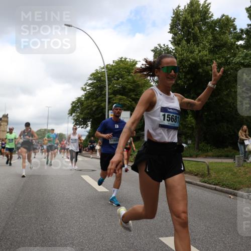 29.06.2025 - hella hamburg halbmarathon Yannick Fuchs http://msf.ph/oto/8238318 29.06.2025 10:47:13 20KM 1061, 1258, 1499, 1683, 1706, 1783, 2074, 2082, 2099, 2208, 2346, 2910, 3059, 3208, 3209, 3334, 3999, 4065, 4419, 4635, 4770, 5077, 5907, 6198, 6628, 7177, 7509, 7864, 8273, 8361, 8390, 8651, 9065, 9163, 9537, 10549, 10724, 10895, 11217, 11588, 11589, 11604, 11689, 11992, 12155, 12413, 12490, 12875, 12910, 13289, 14323, 15061, 15126, 15179, 15430, 15497, 15681, 15980, 16467, 16538, 16986, 18249, 18590, 18720, 18901, 19208, 19244 meine-sportfotos.de