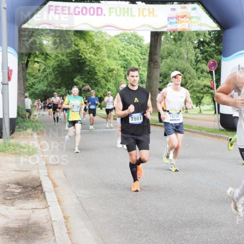 29.06.2025 - hella hamburg halbmarathon MichiJ http://msf.ph/oto/8238498 29.06.2025 10:27:25 Zwischen KM18-KM19 2525, 2849, 3431, 7981, 9403, 11049, 11055, 11281, 11379, 13514, 14905, 15372, 18723, 18761 meine-sportfotos.de