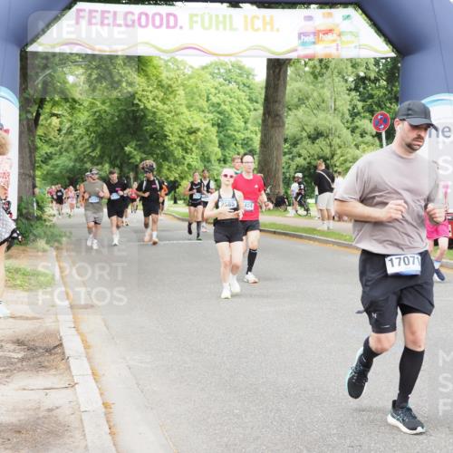 29.06.2025 - hella hamburg halbmarathon MichiJ http://msf.ph/oto/8238517 29.06.2025 10:50:14 Zwischen KM18-KM19 2424, 2685, 4328, 9306, 11180, 11208, 12315, 12316, 13958, 14493, 15908, 16367, 16478, 17071 meine-sportfotos.de