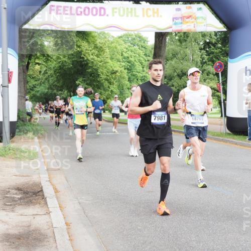 29.06.2025 - hella hamburg halbmarathon MichiJ http://msf.ph/oto/8238552 29.06.2025 10:27:25 Zwischen KM18-KM19 2525, 2849, 3431, 7981, 9403, 11049, 11055, 11281, 11379, 13514, 14905, 15372, 18723, 18761 meine-sportfotos.de