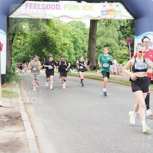 29.06.2025 - hella hamburg halbmarathon MichiJ http://msf.ph/oto/8238595 29.06.2025 10:50:16 Zwischen KM18-KM19 2424, 2685, 4328, 7290, 7453, 11208, 12315, 12316, 14493, 16367, 16478, 17071 meine-sportfotos.de