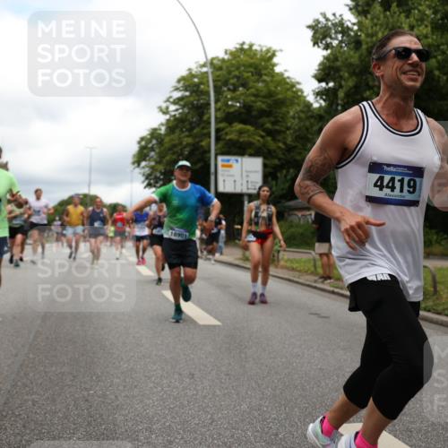29.06.2025 - hella hamburg halbmarathon Yannick Fuchs http://msf.ph/oto/8238689 29.06.2025 10:47:15 20KM 1061, 1258, 1499, 1706, 1783, 2074, 2082, 2099, 2208, 2346, 2910, 3059, 3208, 3209, 3334, 3999, 4065, 4419, 4635, 4770, 5077, 5907, 6198, 6628, 6877, 7177, 7509, 7864, 8273, 8361, 8390, 8651, 9065, 9142, 9163, 9537, 10549, 10724, 10895, 11217, 11588, 11589, 11604, 11689, 11992, 12155, 12413, 12490, 12875, 12910, 13289, 14323, 15061, 15126, 15179, 15430, 15497, 15681, 15980, 16467, 16538, 16986, 18134, 18249, 18590, 18720, 18901, 19208, 19244 meine-sportfotos.de